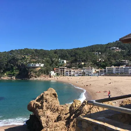 Sol Naixent Sa Riera Begur